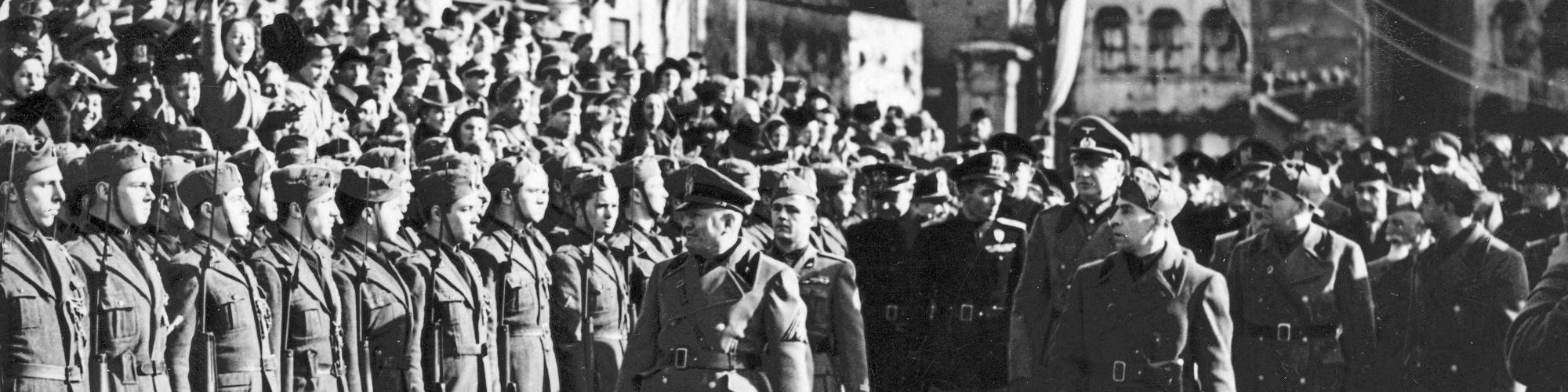 Photo n°158641, 19ème anniversaire de la fondation de la milice fasciste, 1942 coll. Sipho, Droits réservés.