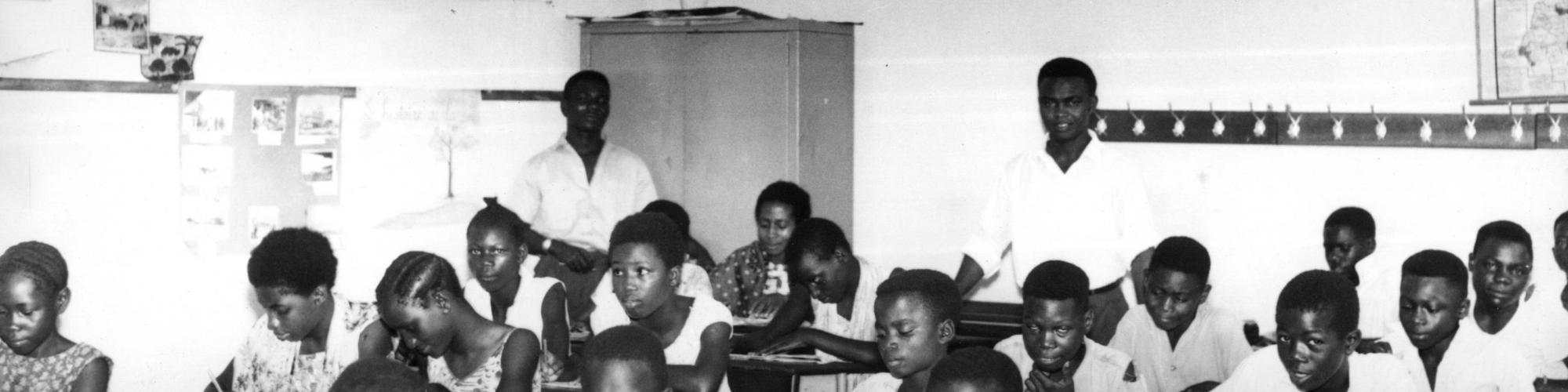 A class in Lula, photo no. 41756 (Jean Van Lierde Fund), copyright CegeSoma/State Archives
