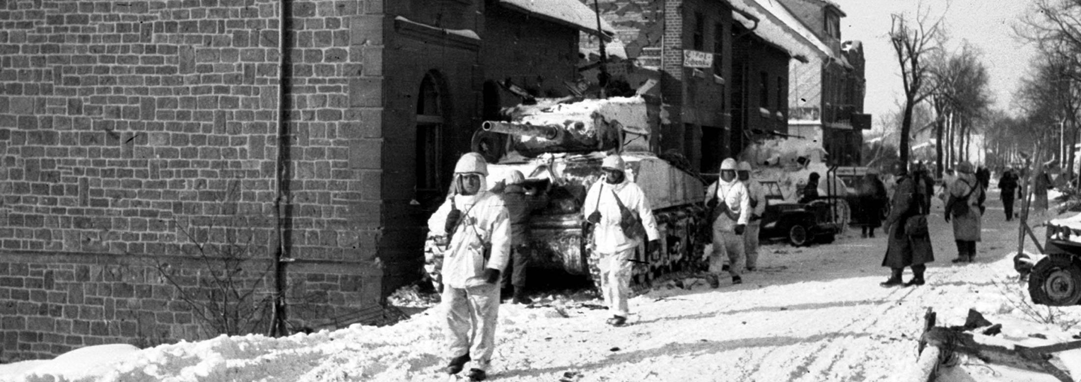 Dans le Saillant des Ardennes, Saint Vith 1945, photo n° 96546, collection Algoet, © CegeSoma/Archives de l'Etat